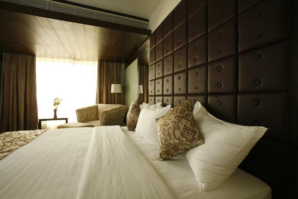 Mango Hotels, Samed Agra Агра Екстериор снимка