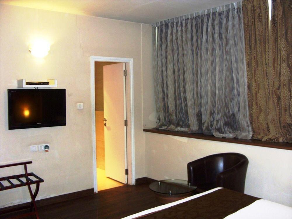 Mango Hotels, Samed Agra Агра Екстериор снимка
