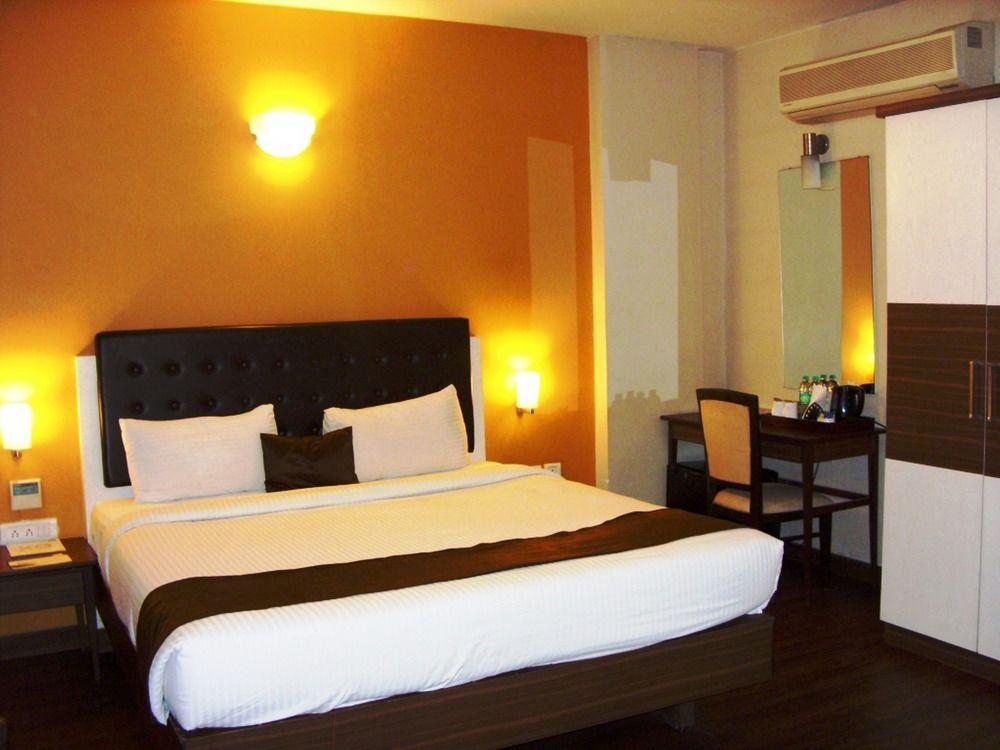 Mango Hotels, Samed Agra Агра Екстериор снимка