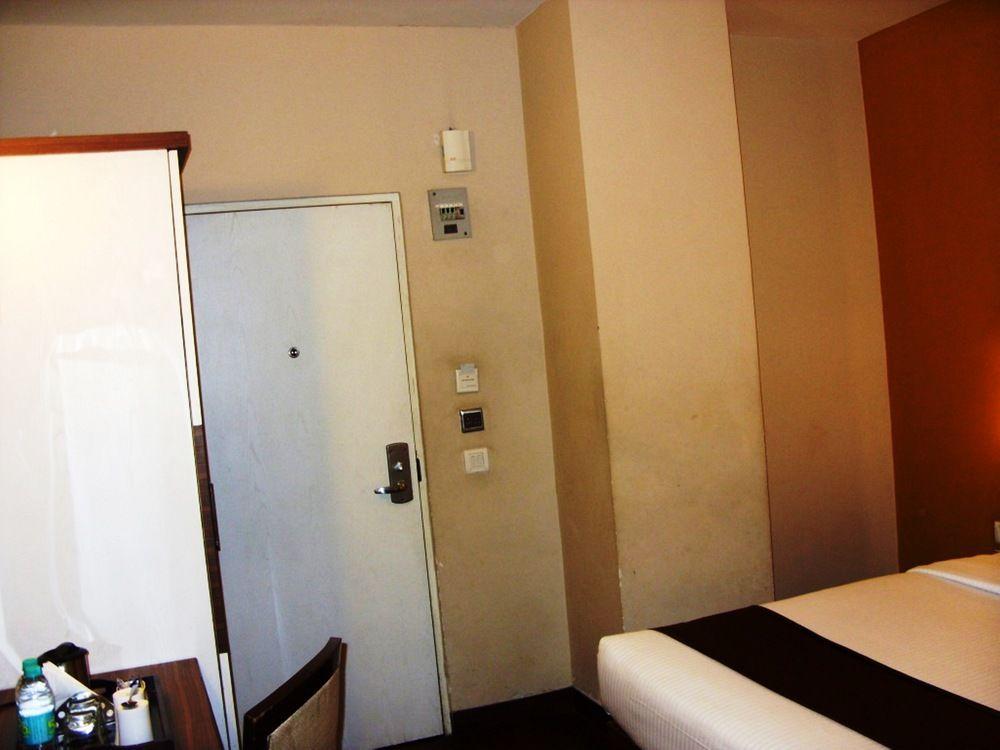 Mango Hotels, Samed Agra Агра Екстериор снимка