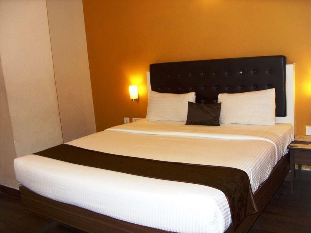 Mango Hotels, Samed Agra Агра Екстериор снимка