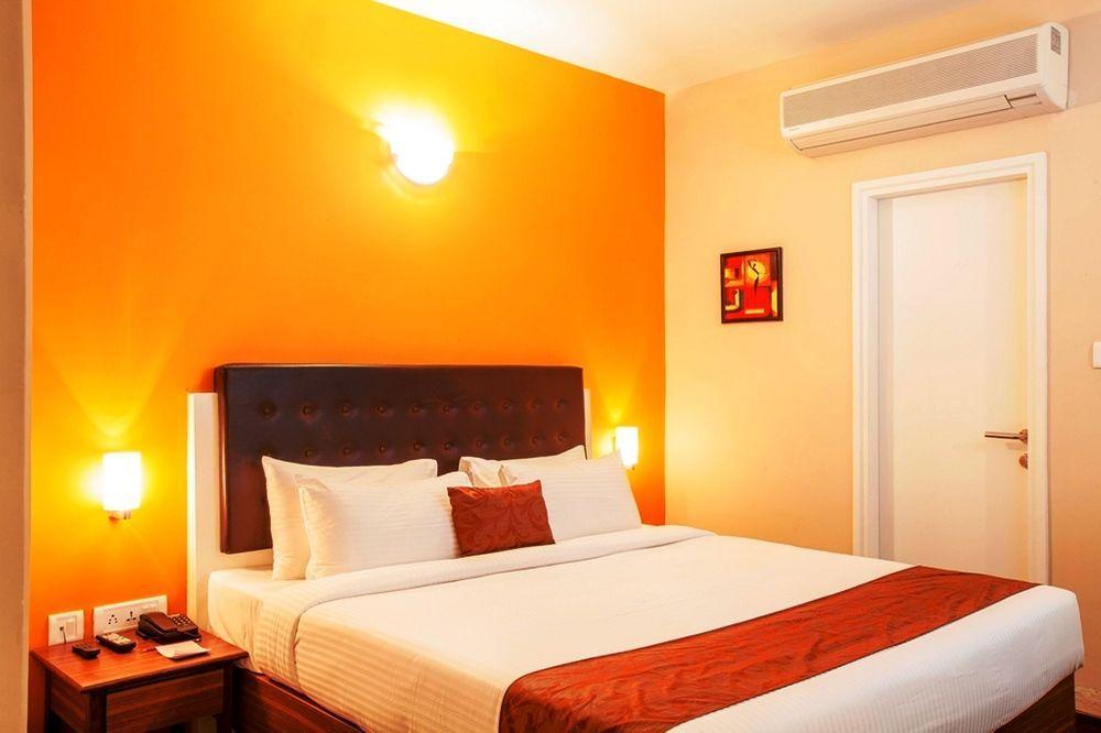 Mango Hotels, Samed Agra Агра Екстериор снимка